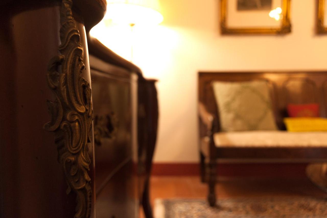 לינה וארוחת בוקר סן ג'ימיניאנו Palazzo Benucci מראה חיצוני תמונה